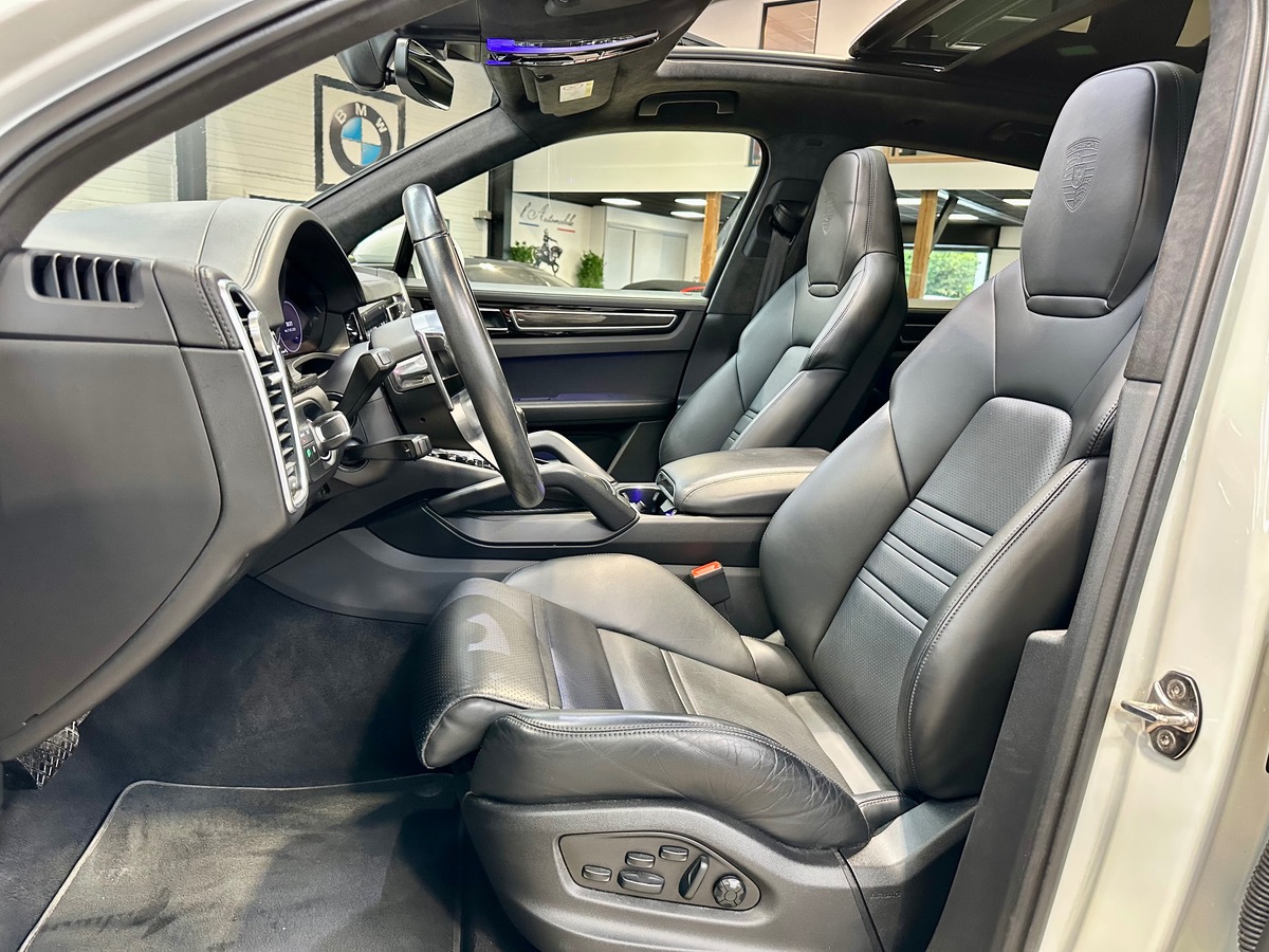 Porsche Cayenne III 3.0 V6 462 E-Hybrid Options+++