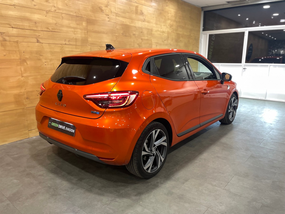 RENAULT Clio 1.6 E-TECH 145H 95 HYBRID FULL-HYBRID 1.2KWH RS LINE BVA