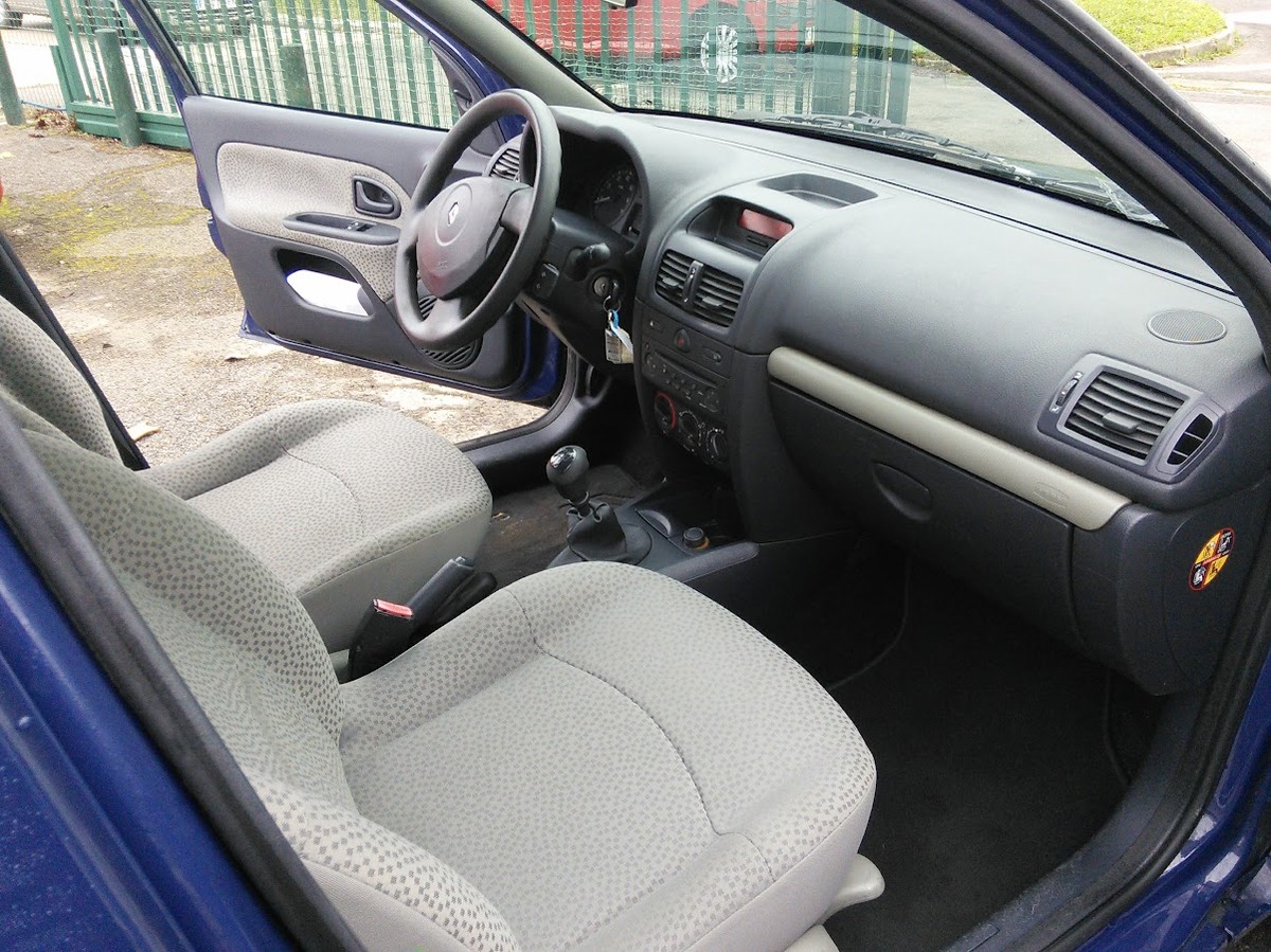Renault Clio 1.2 75 CAMPUS