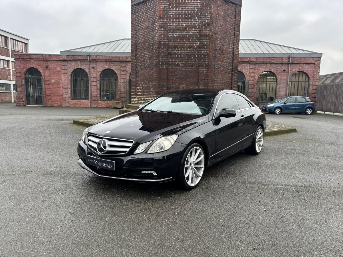 Mercedes-Benz Classe E Coupé 500 5.5 387ch Executive