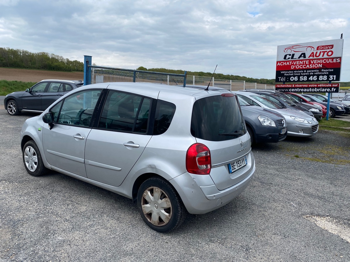 RENAULT Modus 1.5 dci 90cv bon état 2010 200023km