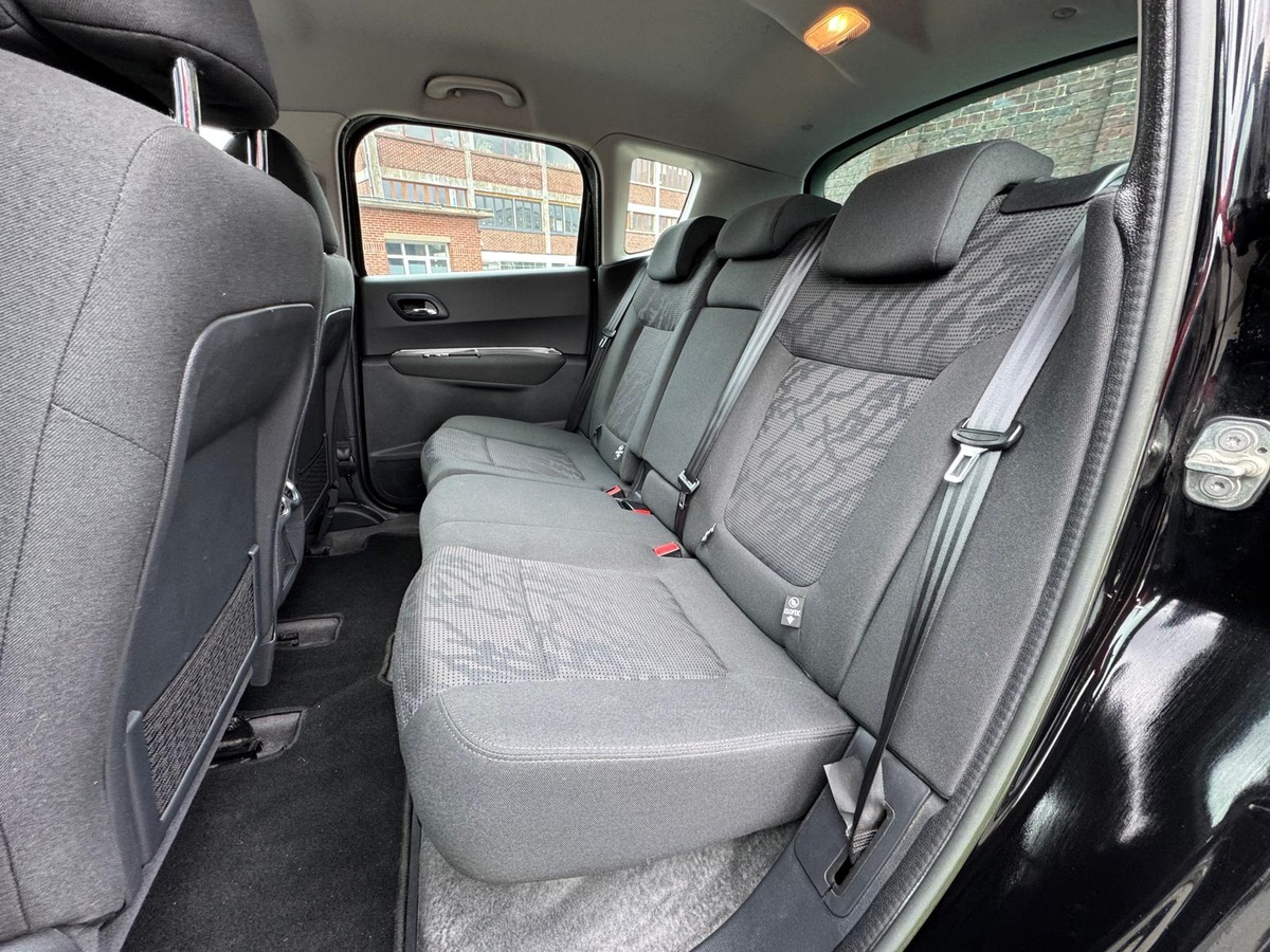 Peugeot 3008 1.6 HDi 115cv Active - Garantie