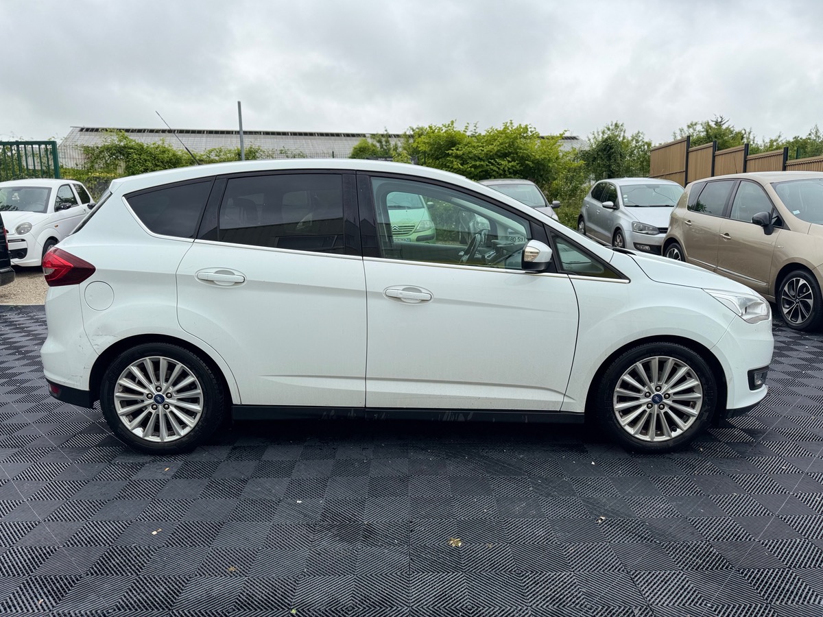 Ford C-max TITANIUM Phase 2 1.0 Ti-VCT 125 cv - 1 ere MAIN - ENTRETIEN FORD - RADAR DE RECUL