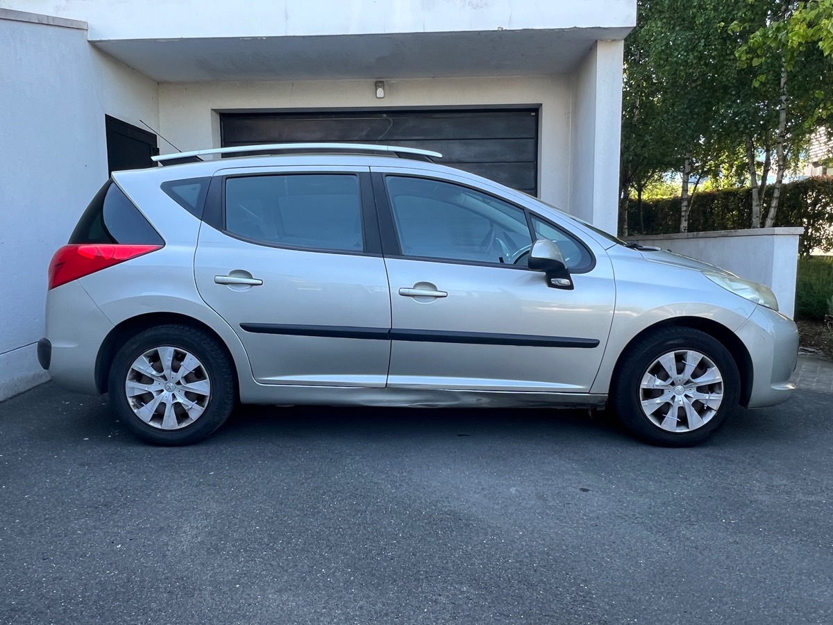 Peugeot 207 SW 1.6 HDI 90