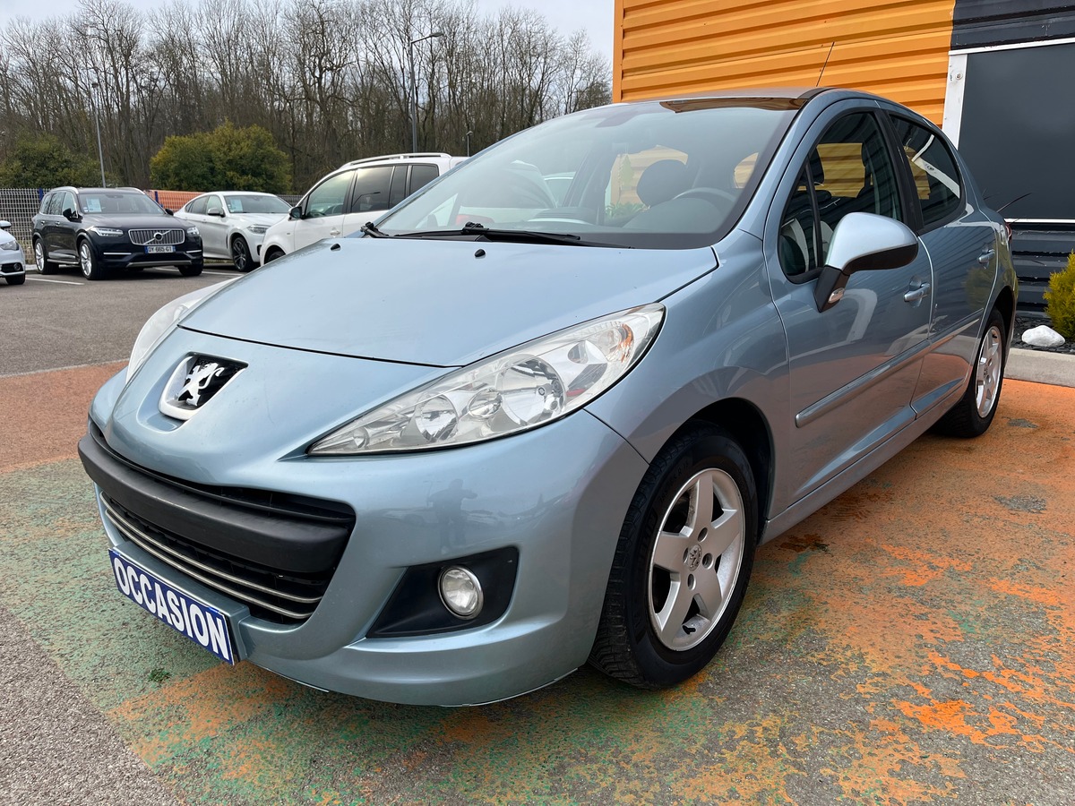 Peugeot 207 5 portes 1.4 HDi 68 ch