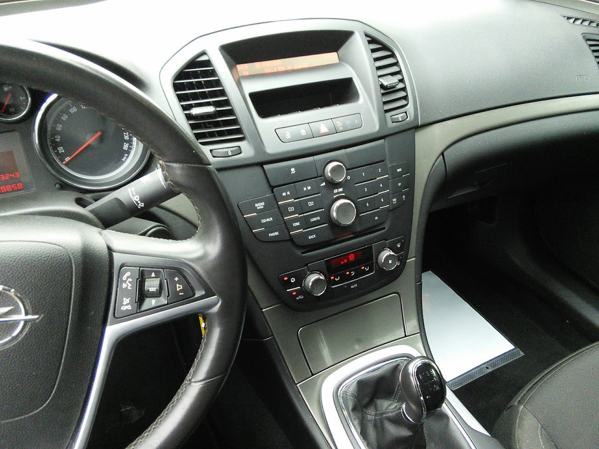 Opel Insignia A Hatchback 2.0 CDTI  130 CLIM