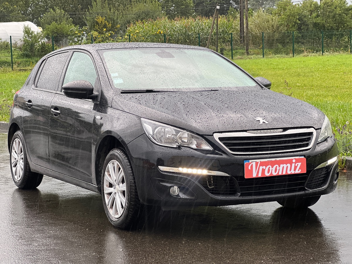 Peugeot 308 1.2 vti 81CH CLIM ÉCRAN TACTILE DISTRBUTION FAITE