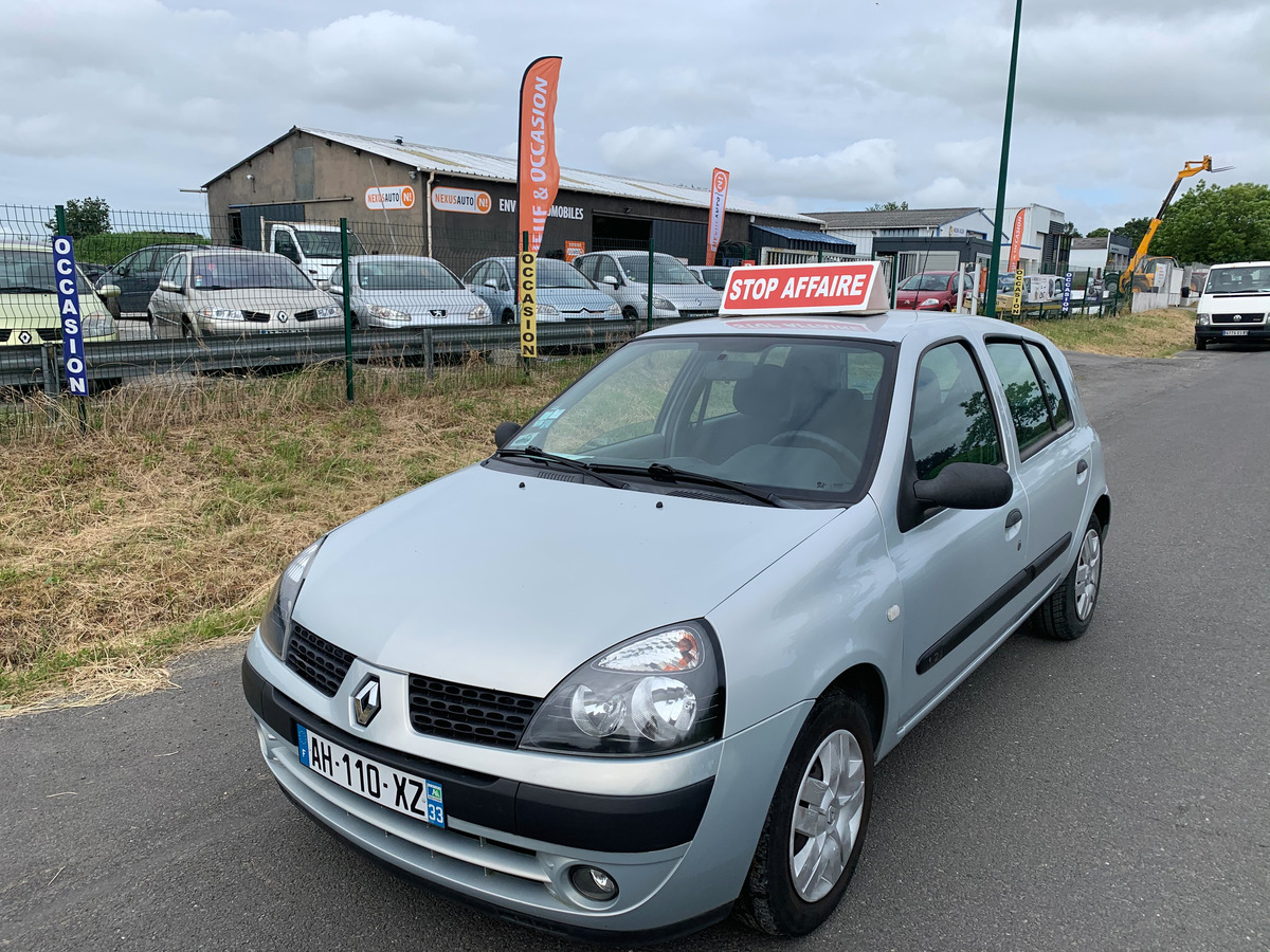 RENAULT Clio 1.2i 60774KM