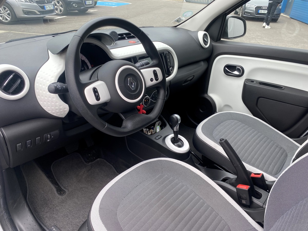 RENAULT Twingo III (2) ELECTRIQUE ZEN