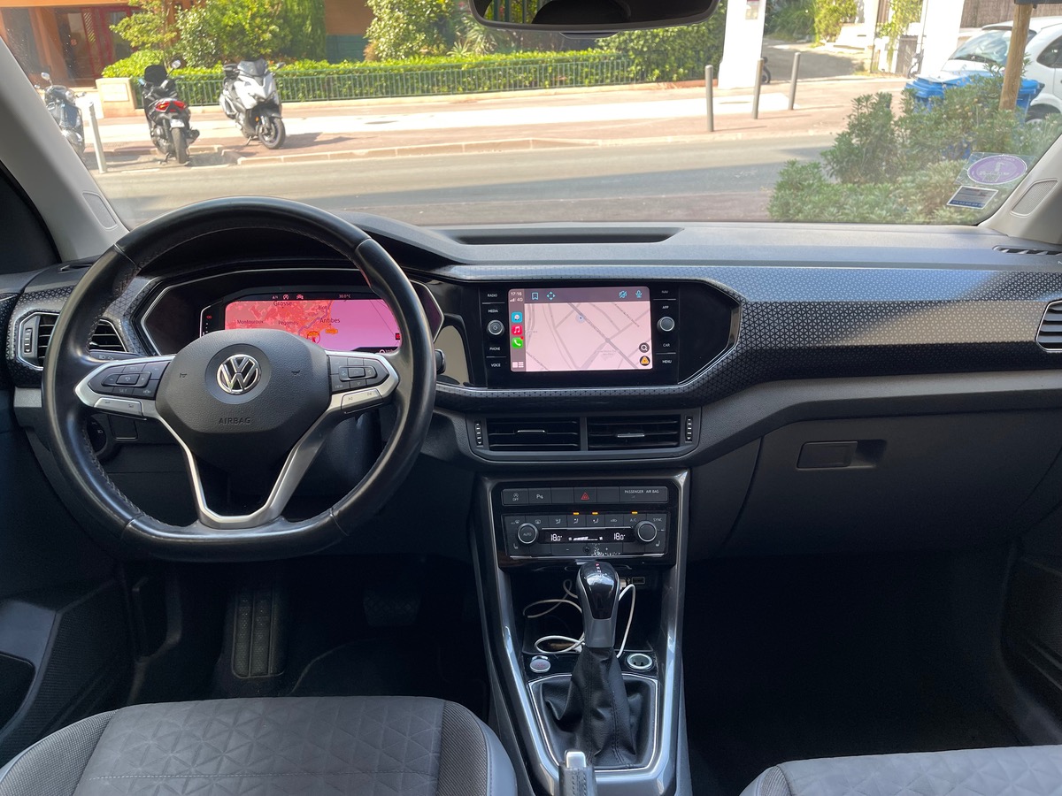 Volkswagen T-Cross TSI 116 CV/ DSG7 / Carat / Virtual Cockpit / CarPlay / Caméra