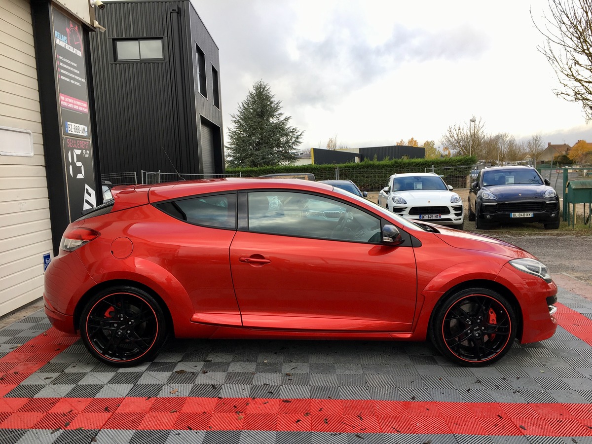 RENAULT Megane RS CUP phase III 2.0 TURBO 275 j