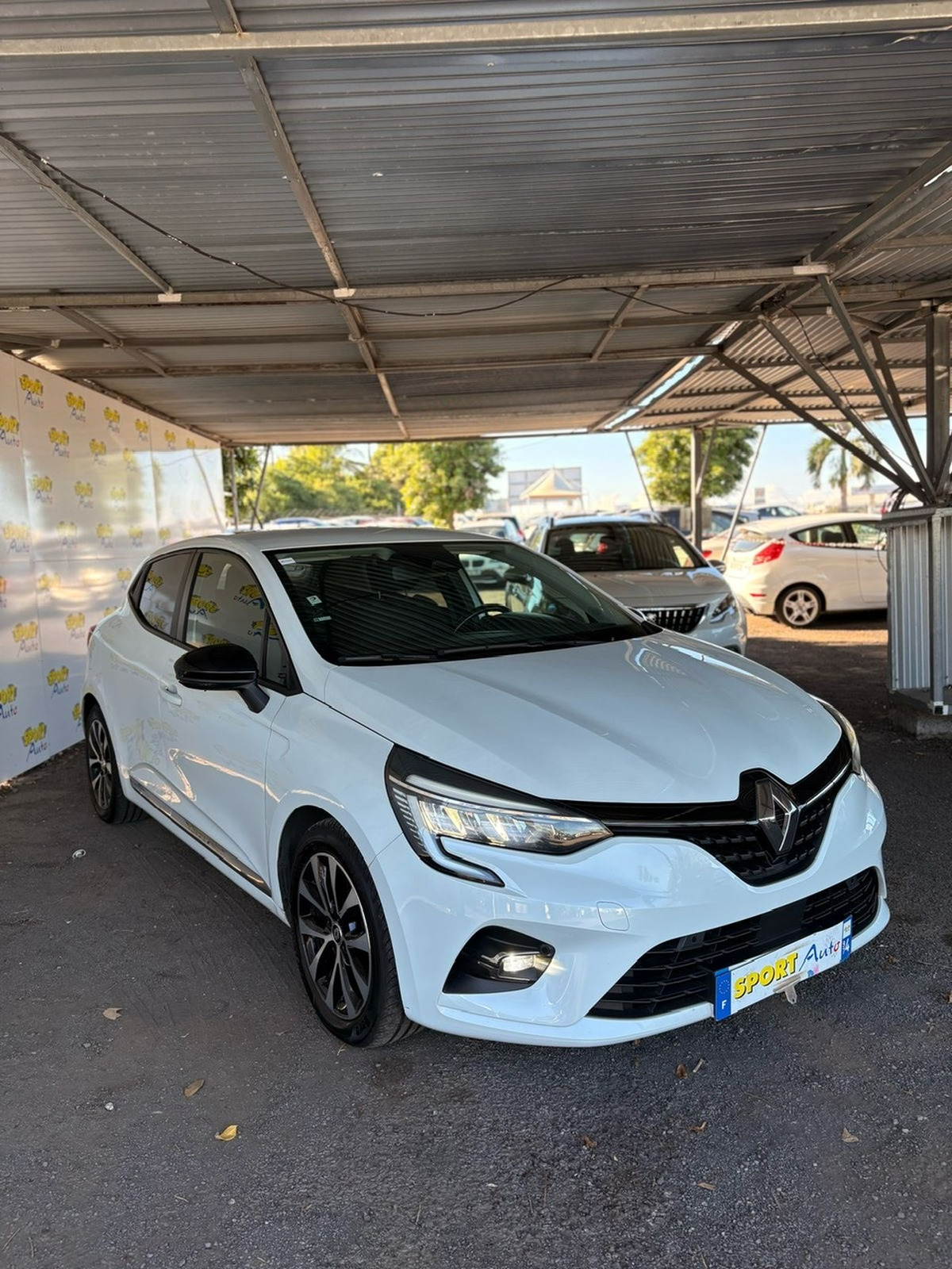 RENAULT Clio etech140