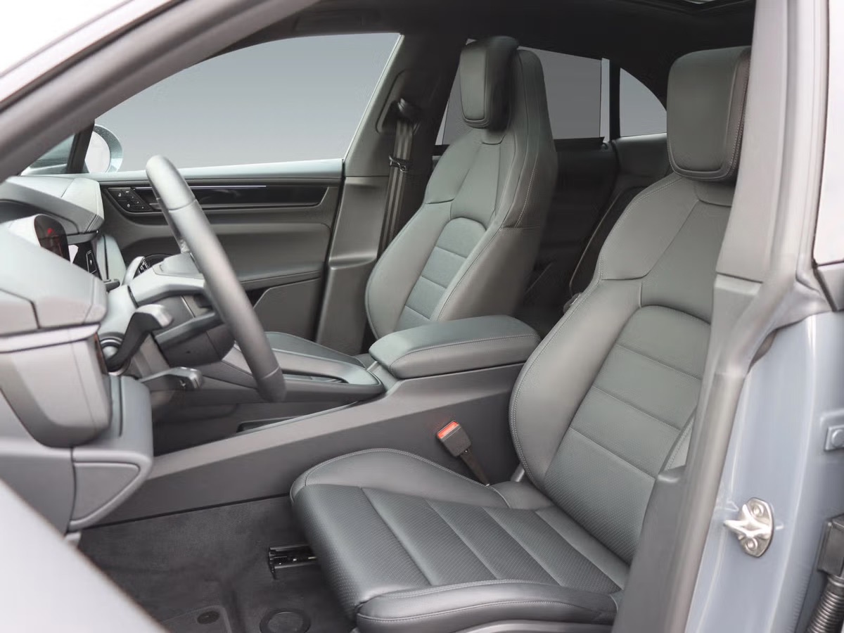 Porsche MACAN 4S 100% Electrique 516ch 22"/Sport Chrono/Pano/HeadUp/Innodrive