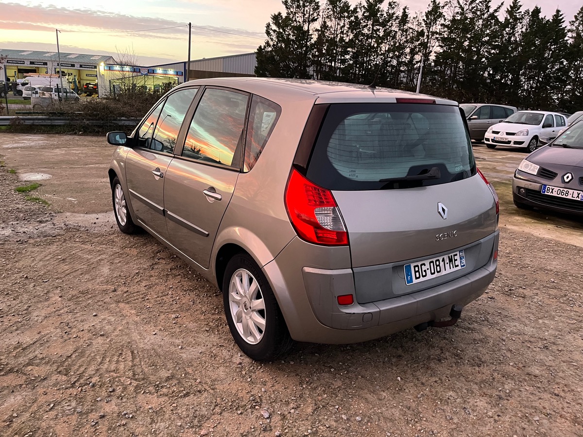 RENAULT Megane 1.5 dci 168279KM