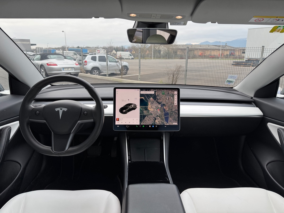 Tesla Model 3 Long Range