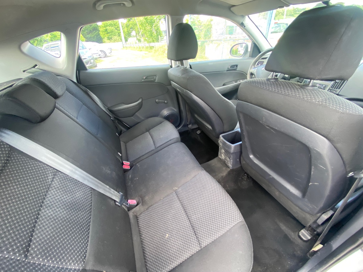 Hyundai i30 1.6 crdi 90cv 