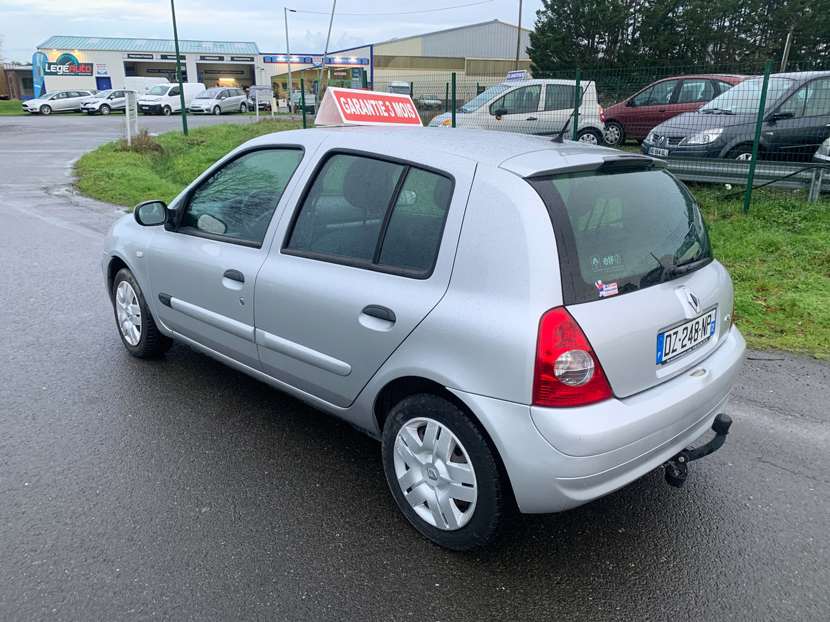 RENAULT Clio 1.5 dci 70CV CAMPUS 136583 KM