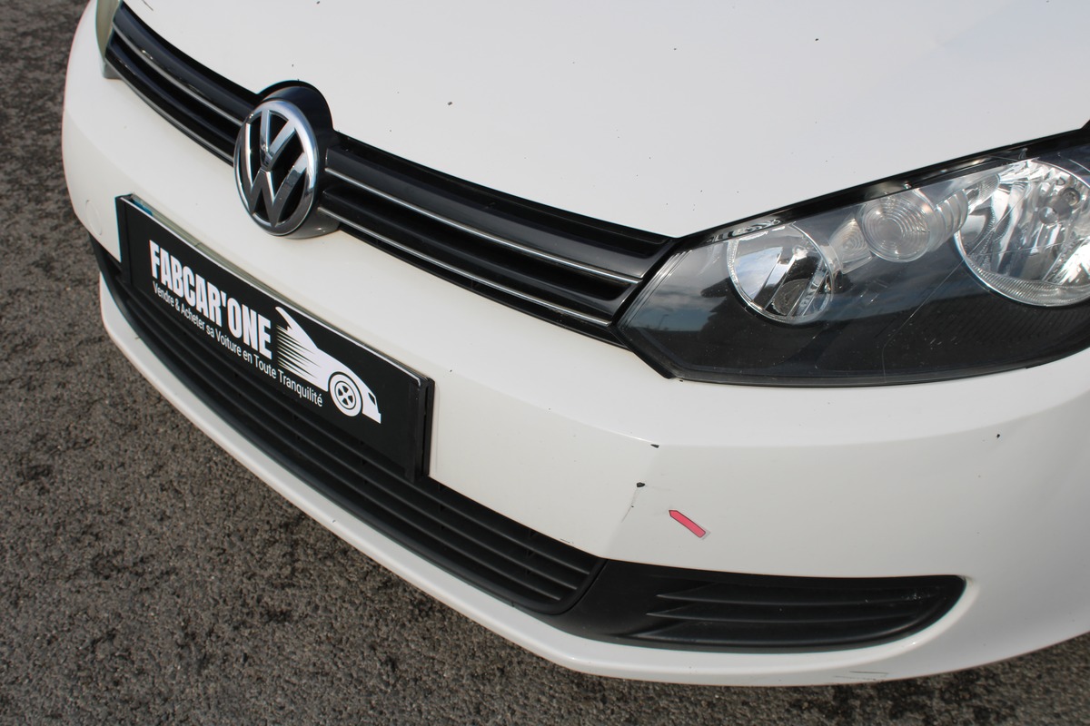 Volkswagen Golf VI 5 Portes 1.6 TDI 16V FAP 105 cv