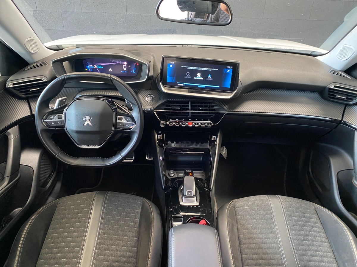 Peugeot 2008 1.5 BLUEHDI 130 ROADTRIP EAT8