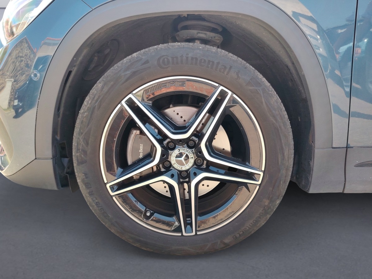 Mercedes-Benz GLA 250 + AMG line HYBRIDE RECHARGEABLE