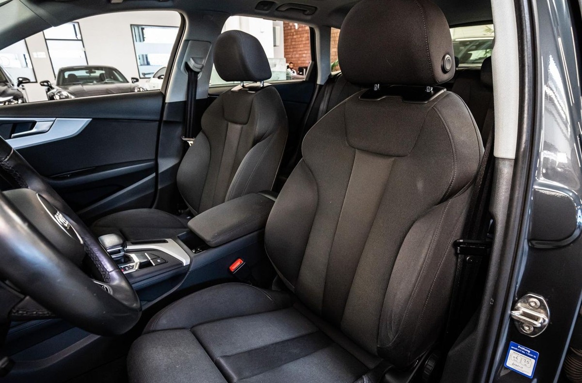 Audi A4 Avant V 40 TDI 204ch Advanced S tronic 7