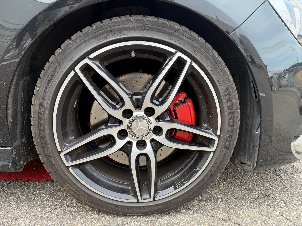 Mercedes-Benz CLA Shooting Brake 220 CDi 2.1 7G-DCT 177 cv, AMG line fascination, Toit ouvrant