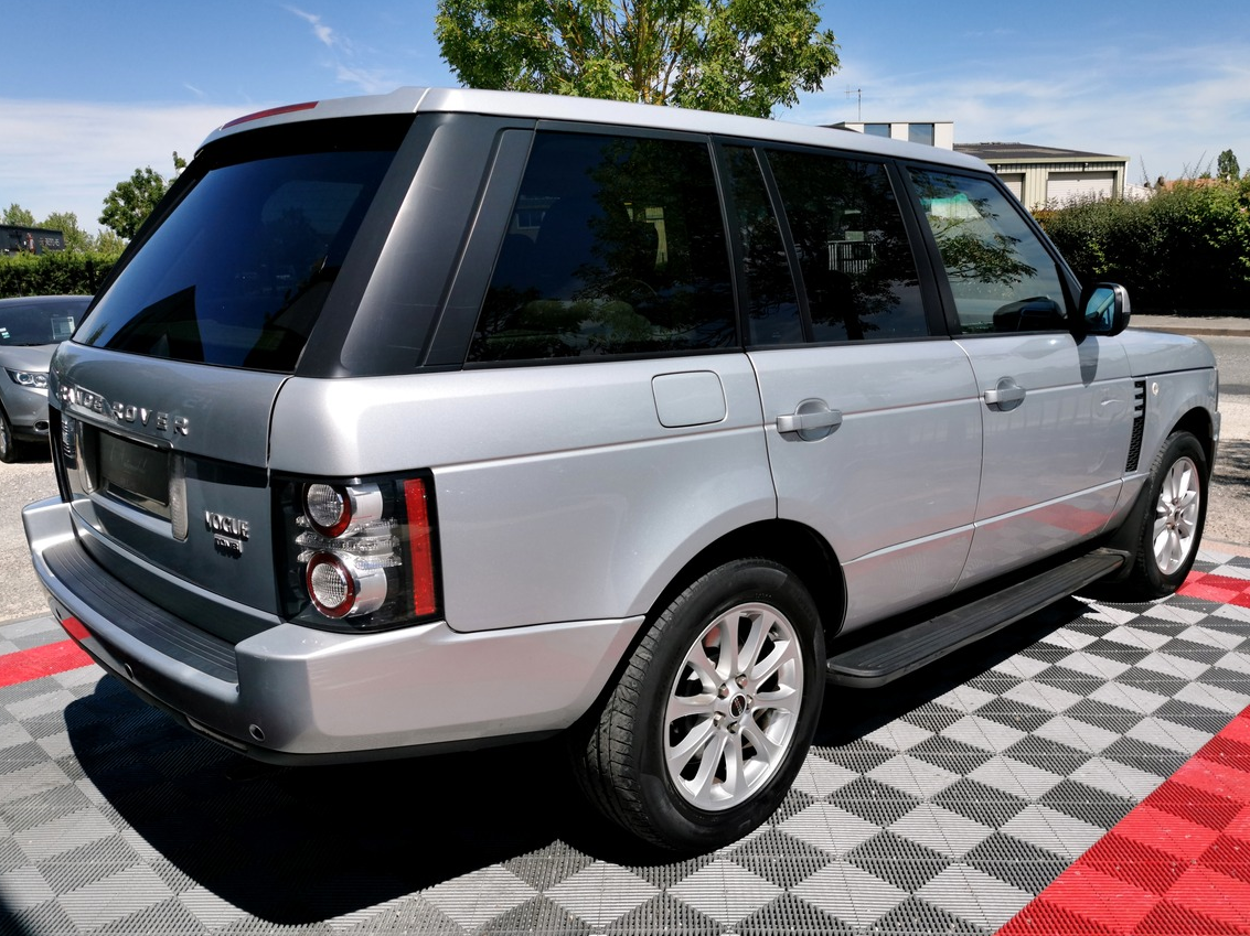 Land-Rover RANGE ROVER 3 4.4 TDV8 313 CH VOGUE C