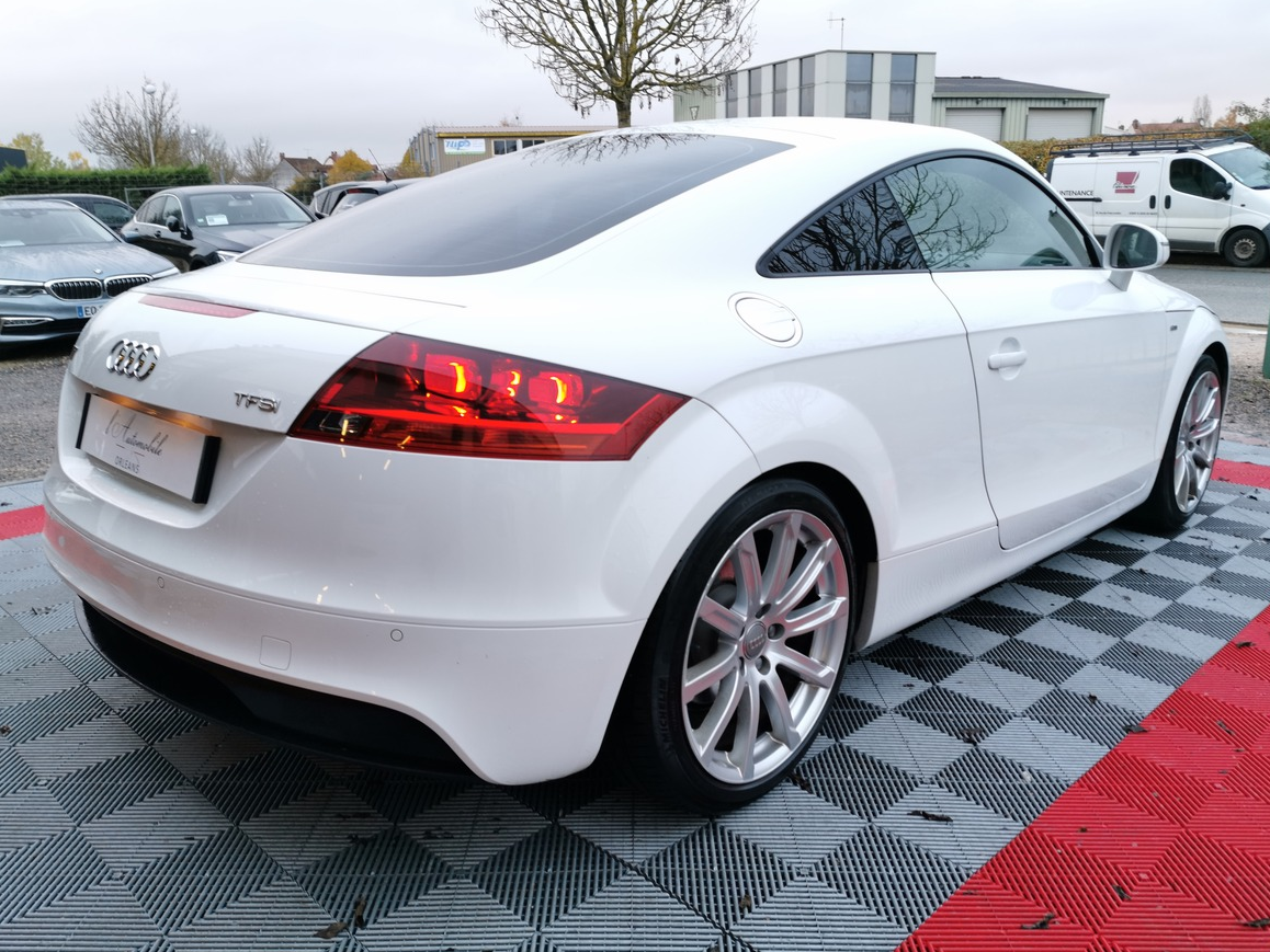 Audi TT 1.8 TFSI 160 SLINE b