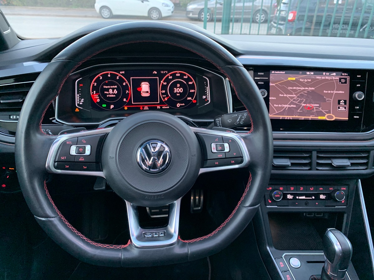 Volkswagen Polo VI GTI 2.0 TSI 200 ch DSG6 FULL i