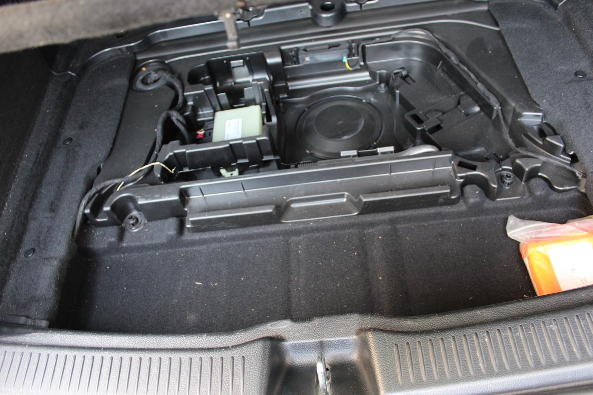 Mercedes Benz CLASSE B III 180 D AMG LINE 7G-DCT  (attelage)