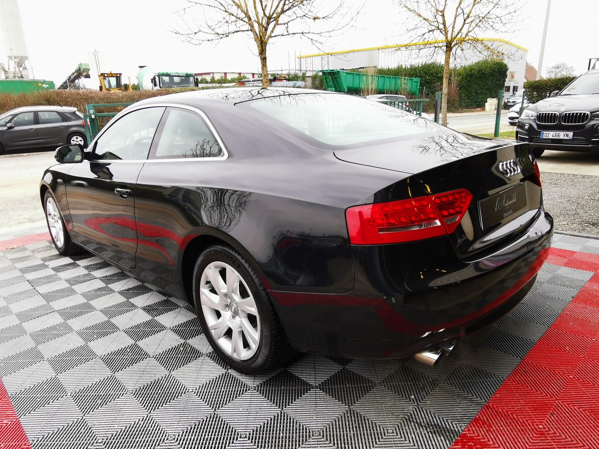 Audi A5 COUPE 2.0 TFSI 180 AMBITION LUXE