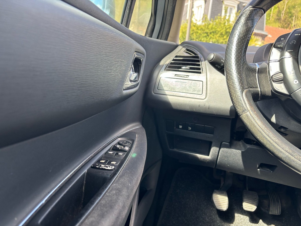 Citroën C4 1.6 HDi 110 Exclusive-Distribution Neuve-Garantie