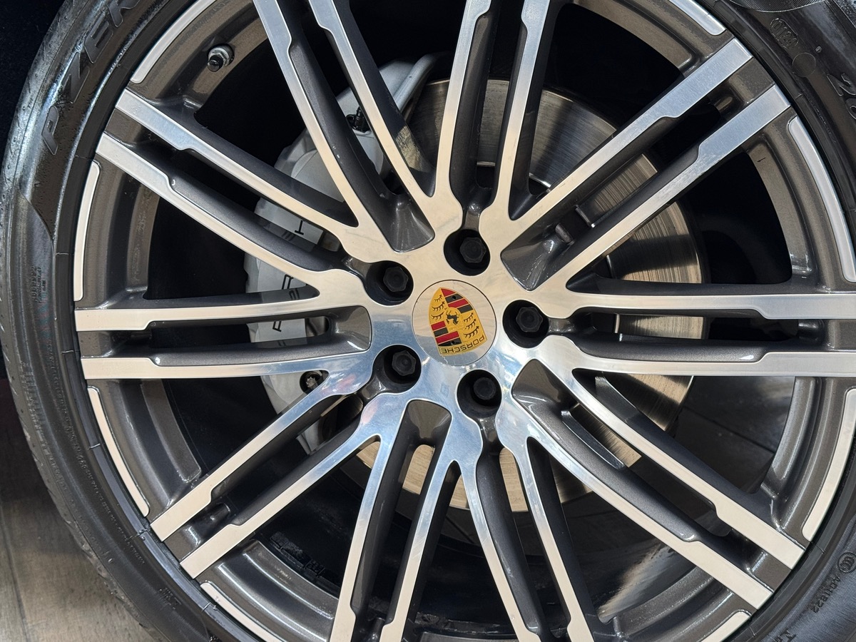 Porsche Macan S DIESEL 3.0 V6 258CV PDK TOIT OUVRANT /JANTES TURBO DESIGN/ ATTELAGE