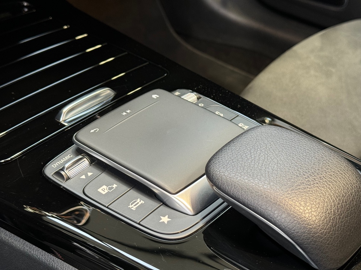 Mercedes-Benz Classe A 220D 190CV AMG LINE TOIT PANORAMIQUE / BURMESTER