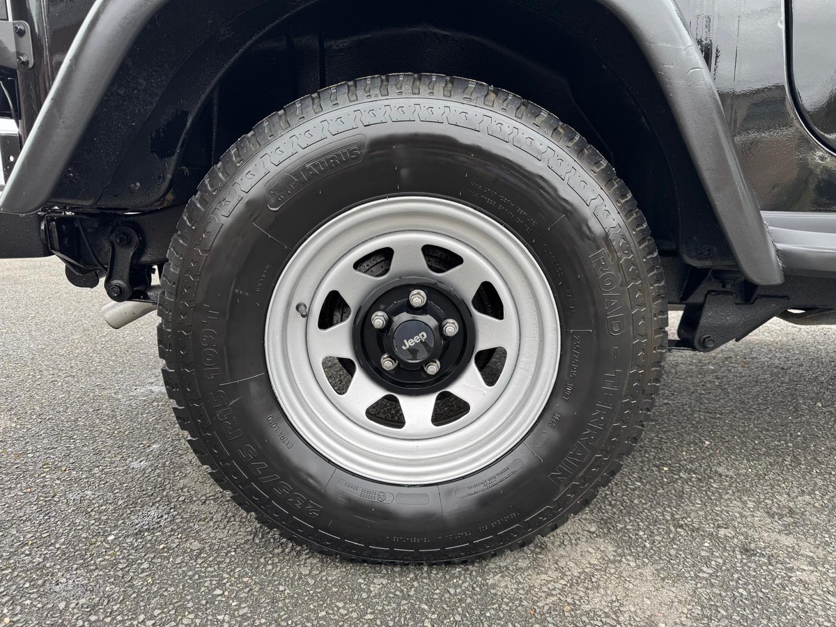 Jeep Wrangler 2.5 HARD TOP-Français-Garantie-Révisée
