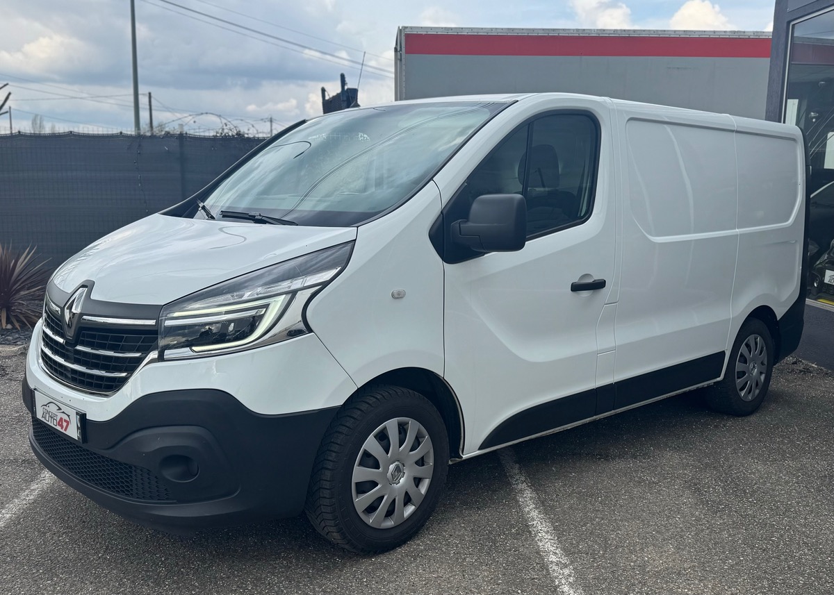 RENAULT Trafic III (2) FOURGON CONFORT L1H1 1200 DCI 120