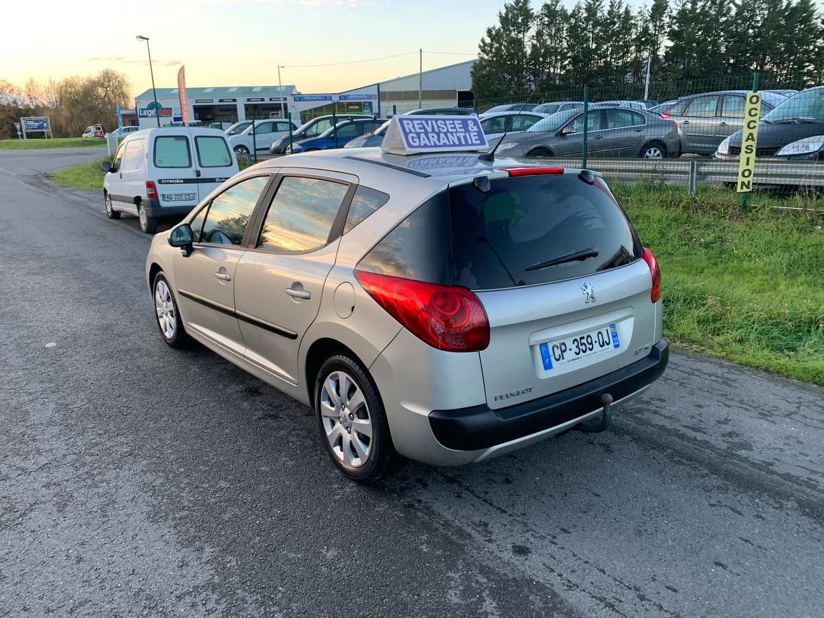 Peugeot 207 sw 1.6 hdi 110CH 156988KM