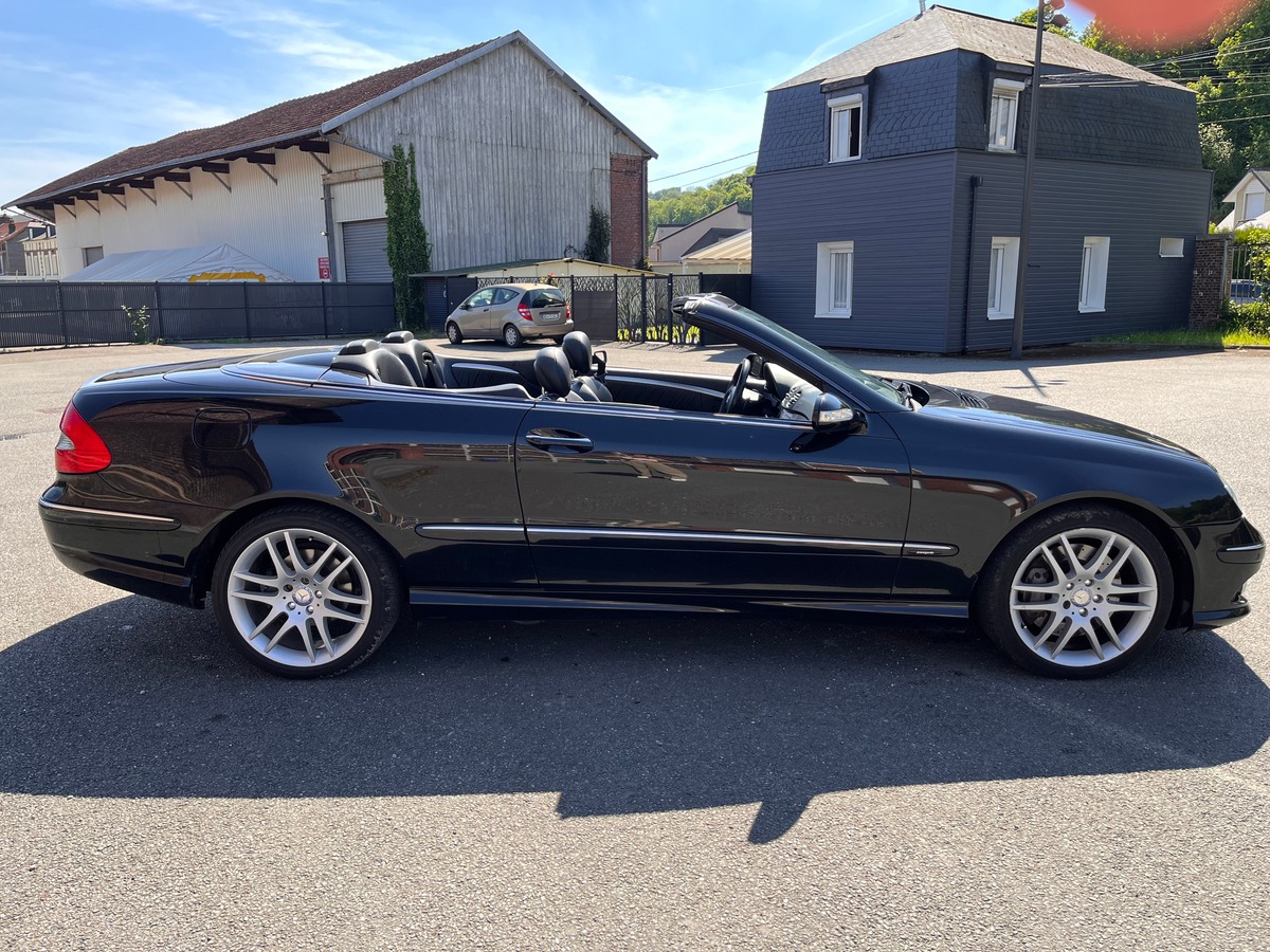 Mercedes-Benz Classe CLK Cabriolet II CABRIOLET 320 CDI AVANTGARDE BVA7