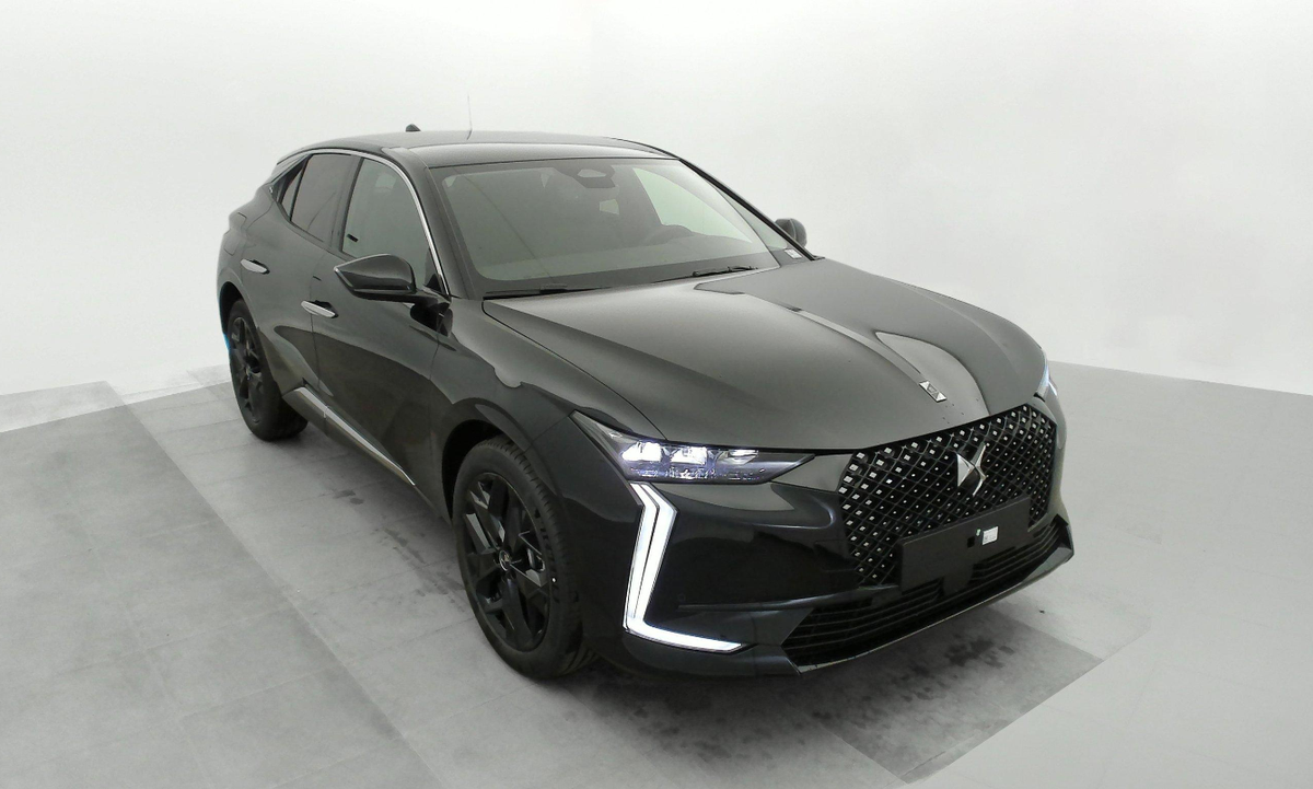 DS DS 4 BlueHDi 130 EAT8 Pallas  Prix catalogue  42 450,00 € TTC