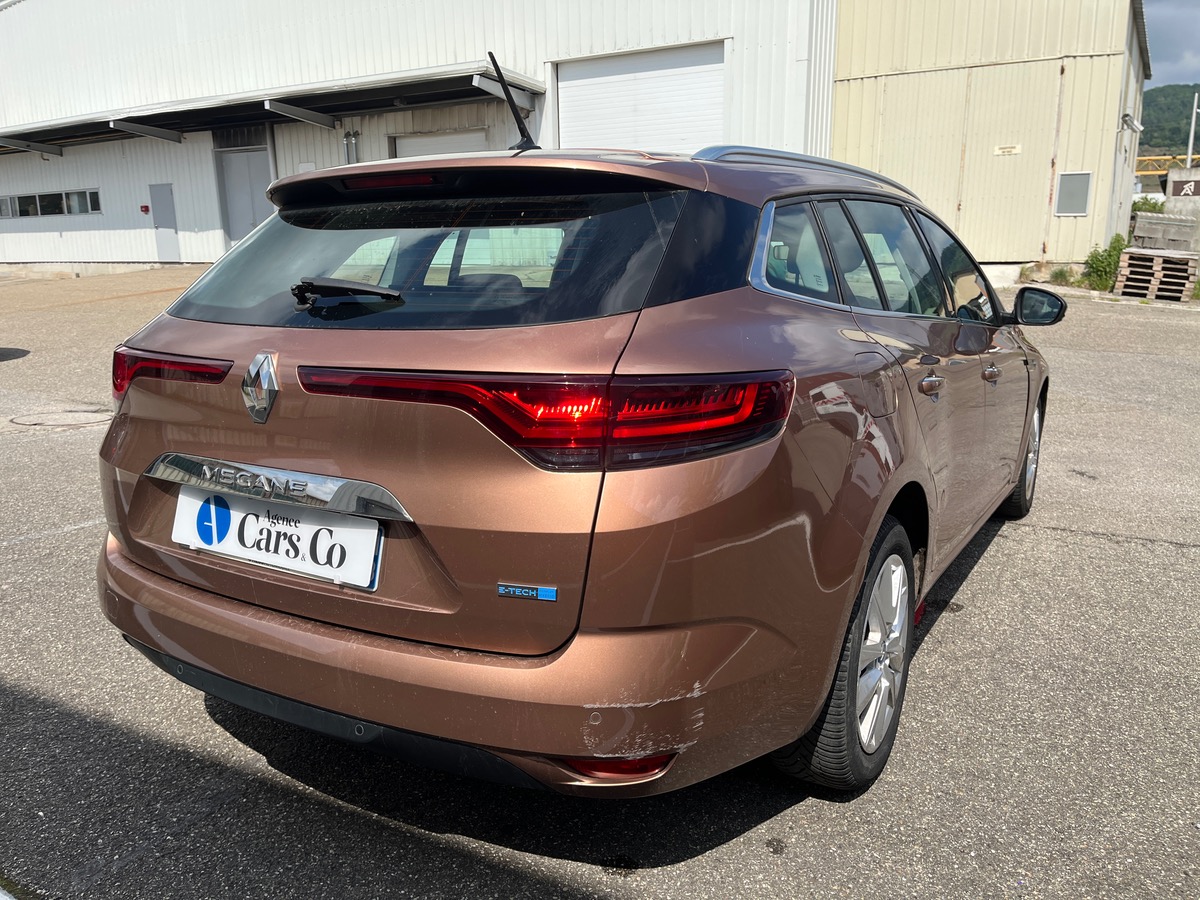 RENAULT Megane IV ESTATE 1.6 E-TECH PLUG-IN HYBRIDE 160 BUSINESS