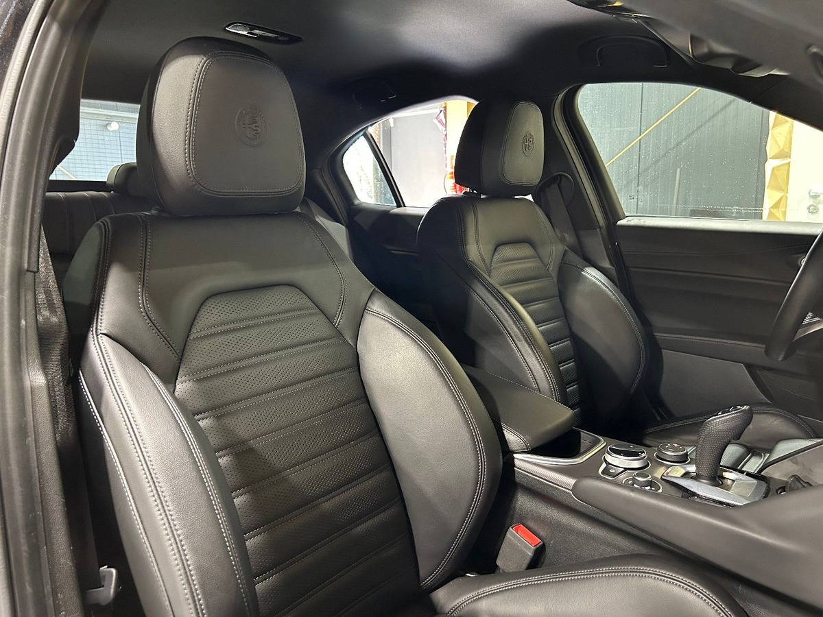 Alfa Romeo Giulia 2.2 JTD 210ch Veloce Q4 AT8