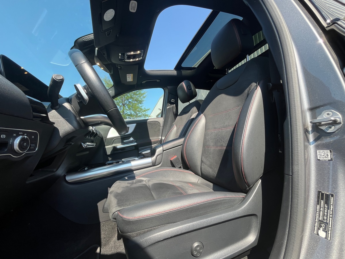 Mercedes-Benz EQA 250 AMG 190ch, SUIVI MERCEDES,SIEGES CHAUFFANT, TOIT OUVRANT, CHARGEUR A INDUCTION