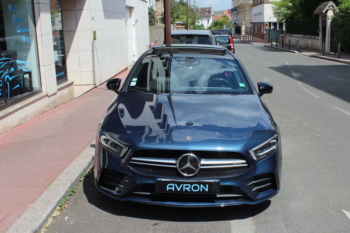 Mercedes-Benz Classe A IV 35 AMG  306 CV 4MATIC 7G-DCT Toit Ouvrant/ Burnmatser / keyless Go....