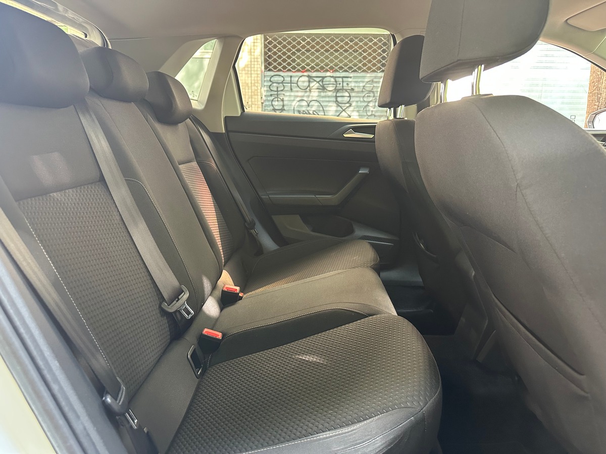Volkswagen Polo VI 1.0 TSI Confortline 95 cv Carplay
