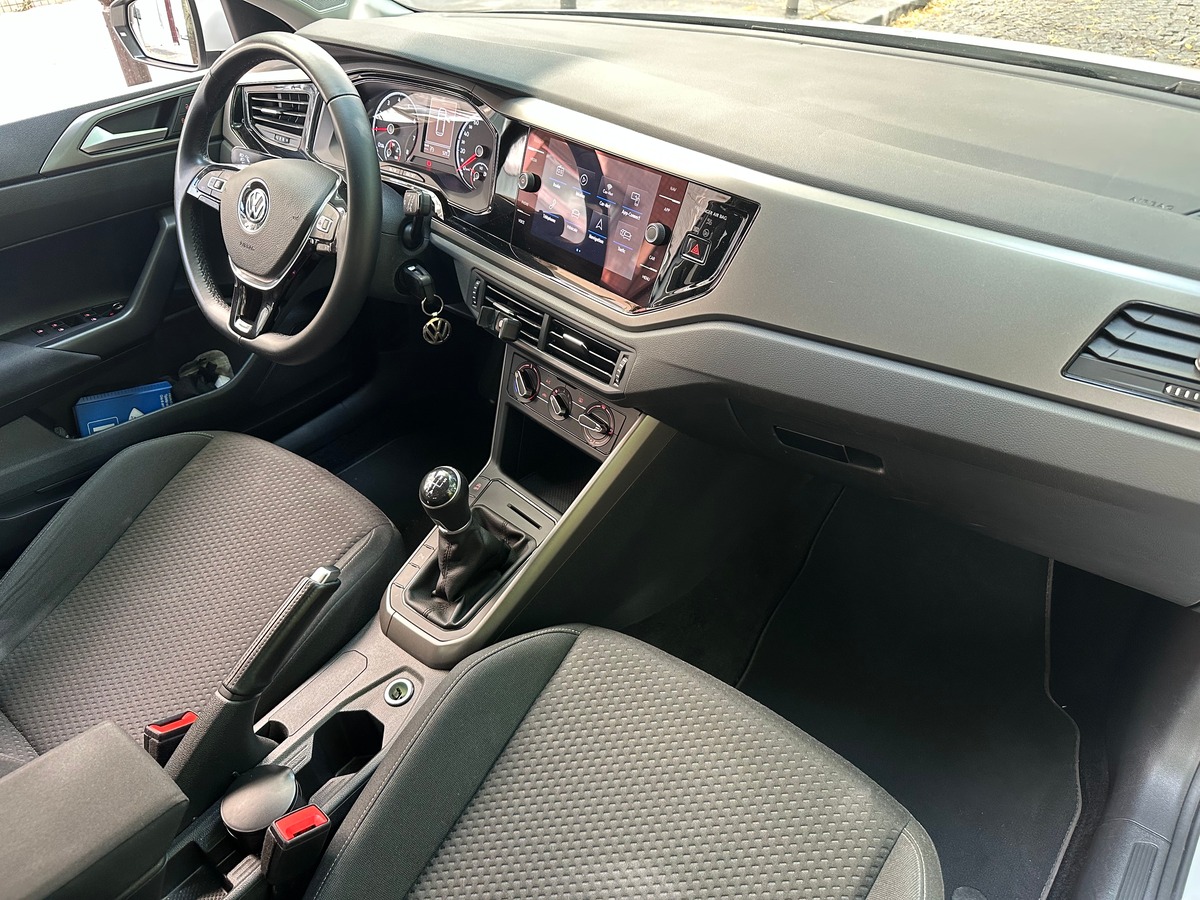 Volkswagen Polo VI 1.0 TSI Confortline 95 cv Carplay