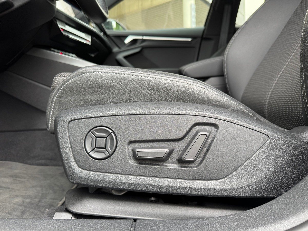 Audi A3 Sportback Sline 35 2.0 TDI S Tronic7 150 cv -Boîte auto - B&O
