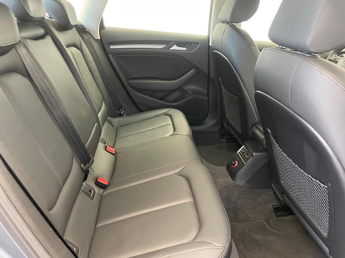 Audi A3 Sportback 1.6 TDI 105   AMBIENTE
