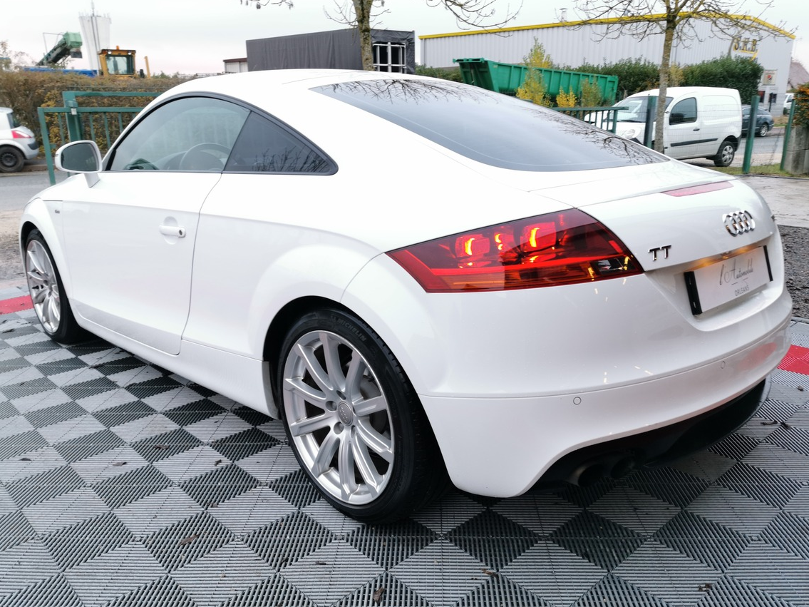 Audi TT 1.8 TFSI 160 SLINE b