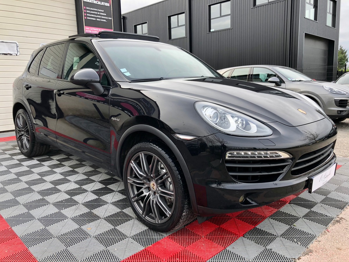 Porsche Cayenne 3.0 HYBRID 380 1°MAIN FULL OPT uu