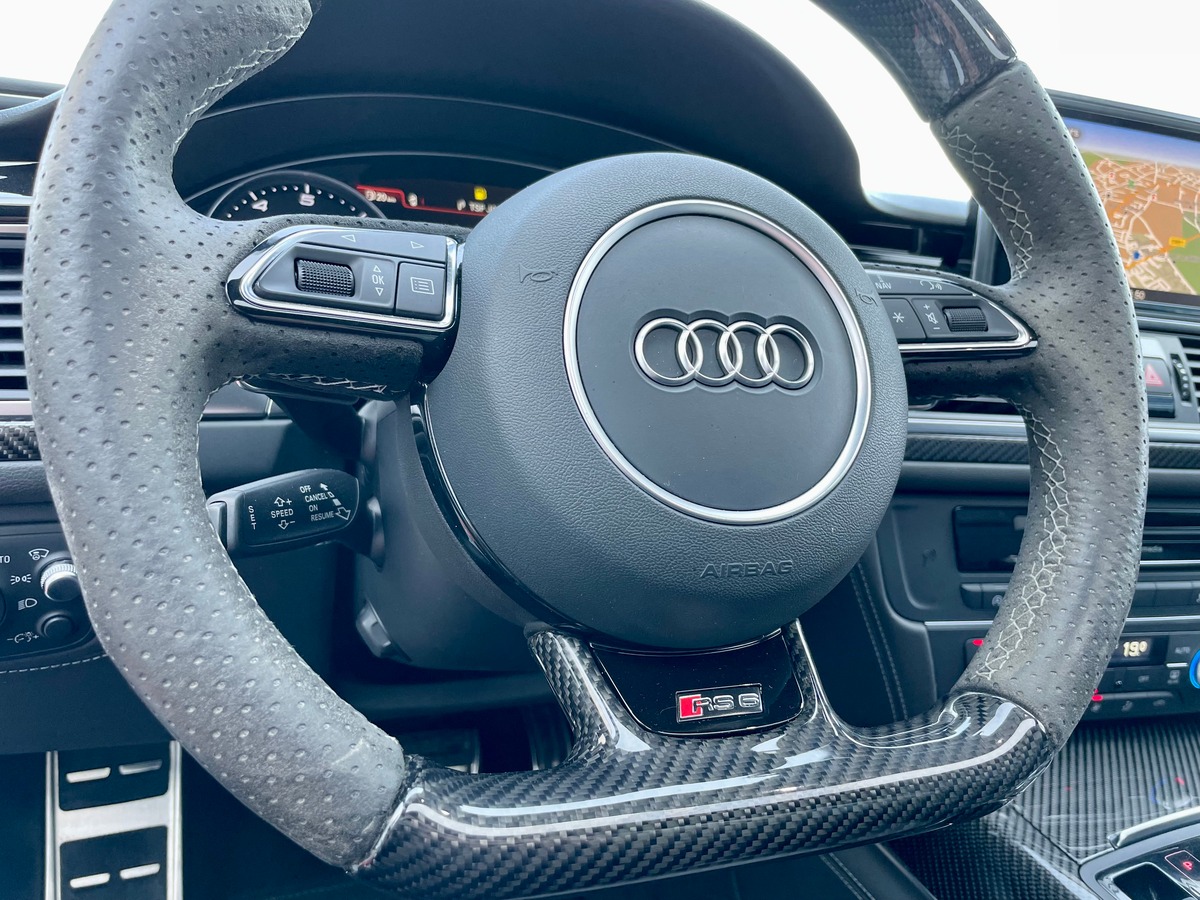 Audi RS6 III Avant 4.0 TFSI 560 Quattro Carbone i